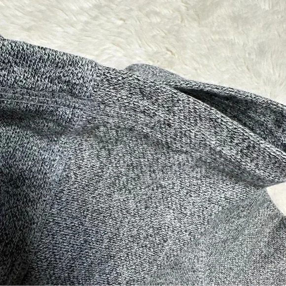 Roots Hoodie Grey & Black Size Mediun - Picture 14 of 16
